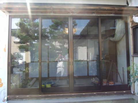 【富山問屋町店】　木製建具～サッシ入れ替え